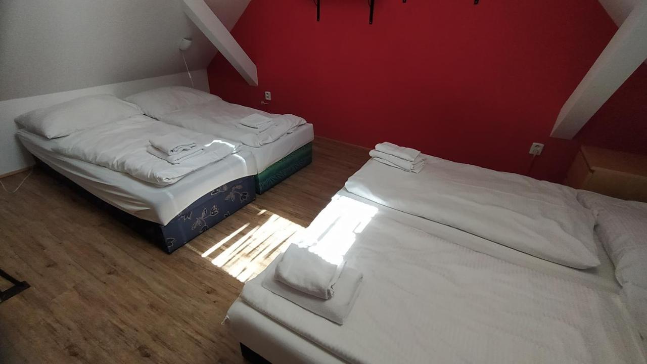Hotel Hospodarsky Dvur Bohuslavice Telč Екстериор снимка