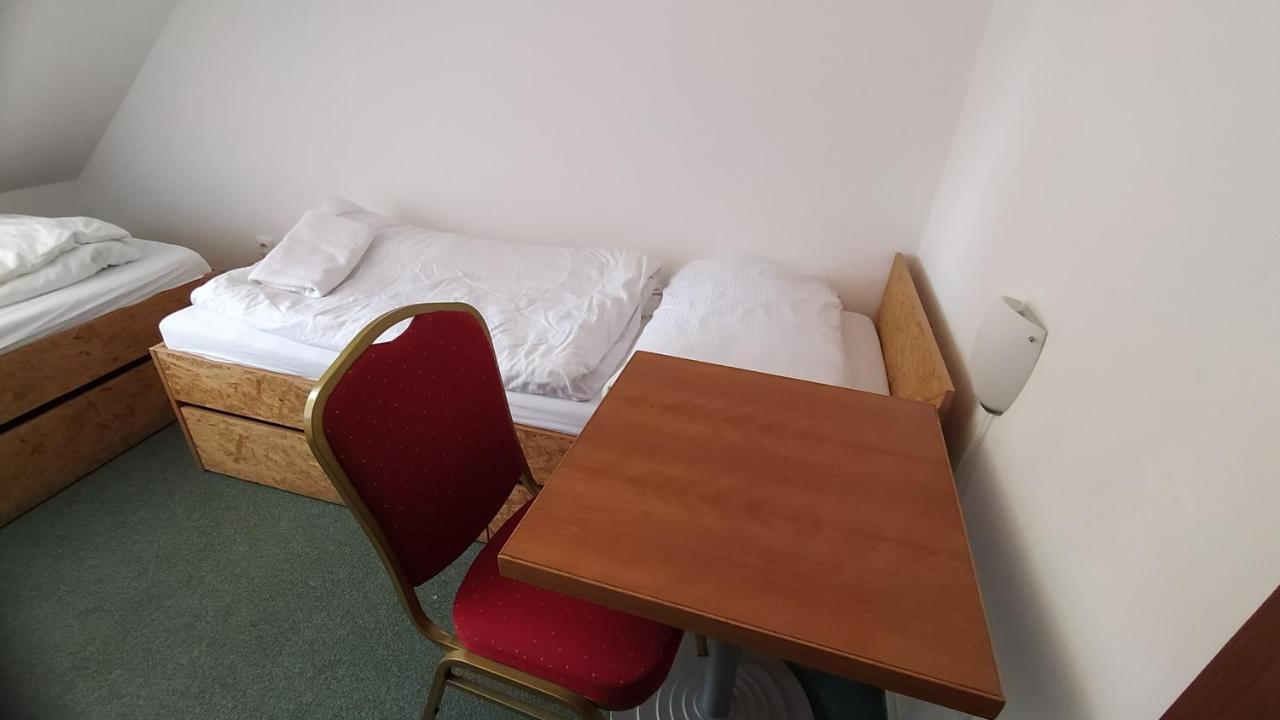 Hotel Hospodarsky Dvur Bohuslavice Telč Екстериор снимка